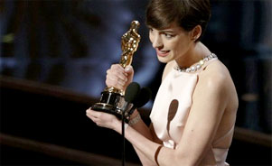 Best Supporting Actress - Anne Hathaway