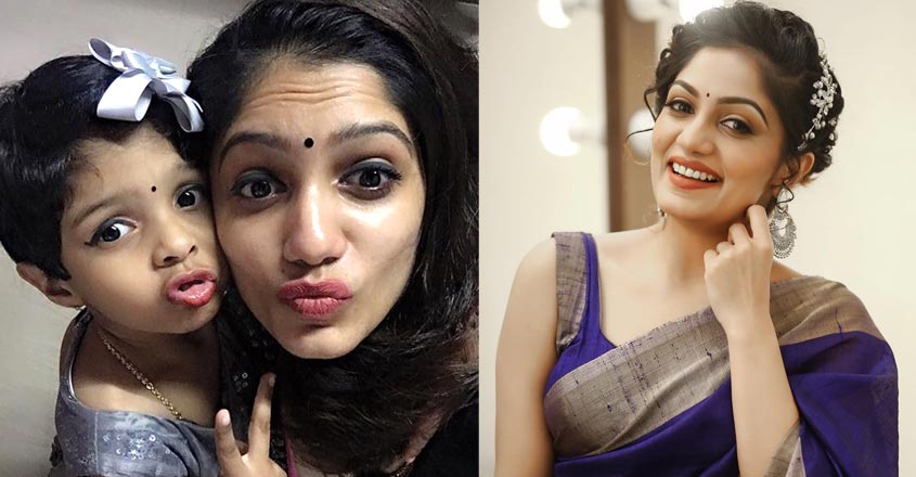  വെറൈറ്റി മത്സരത്തിൽ ആര്യയെ തോൽപ്പിച്ച് രോയക്കുട്ടി !, Actress, Arya with, daughter, viral video, Social media post, Viral Post Manorama Online