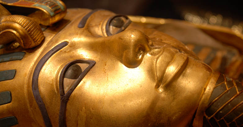 അദ്ഭുതങ്ങള്‍ അവസാനിക്കാതെ തുത്തൻഖാമൻ മമ്മി; ഇത്തവണ കല്ലറയ്ക്കുള്ളിലെ ‘കപ്പല്‍’, Tutankhamun, Mummy, Ship, Padhippura, Manorama Online